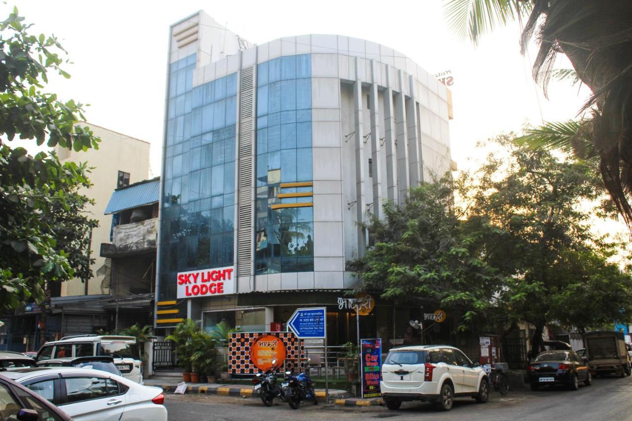 Hotel Skylight Navi Mumbai Kültér fotó